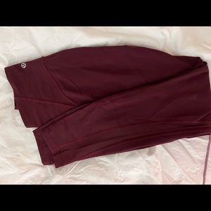 lululemon athletica Train Times Pant 25" garnet size 4